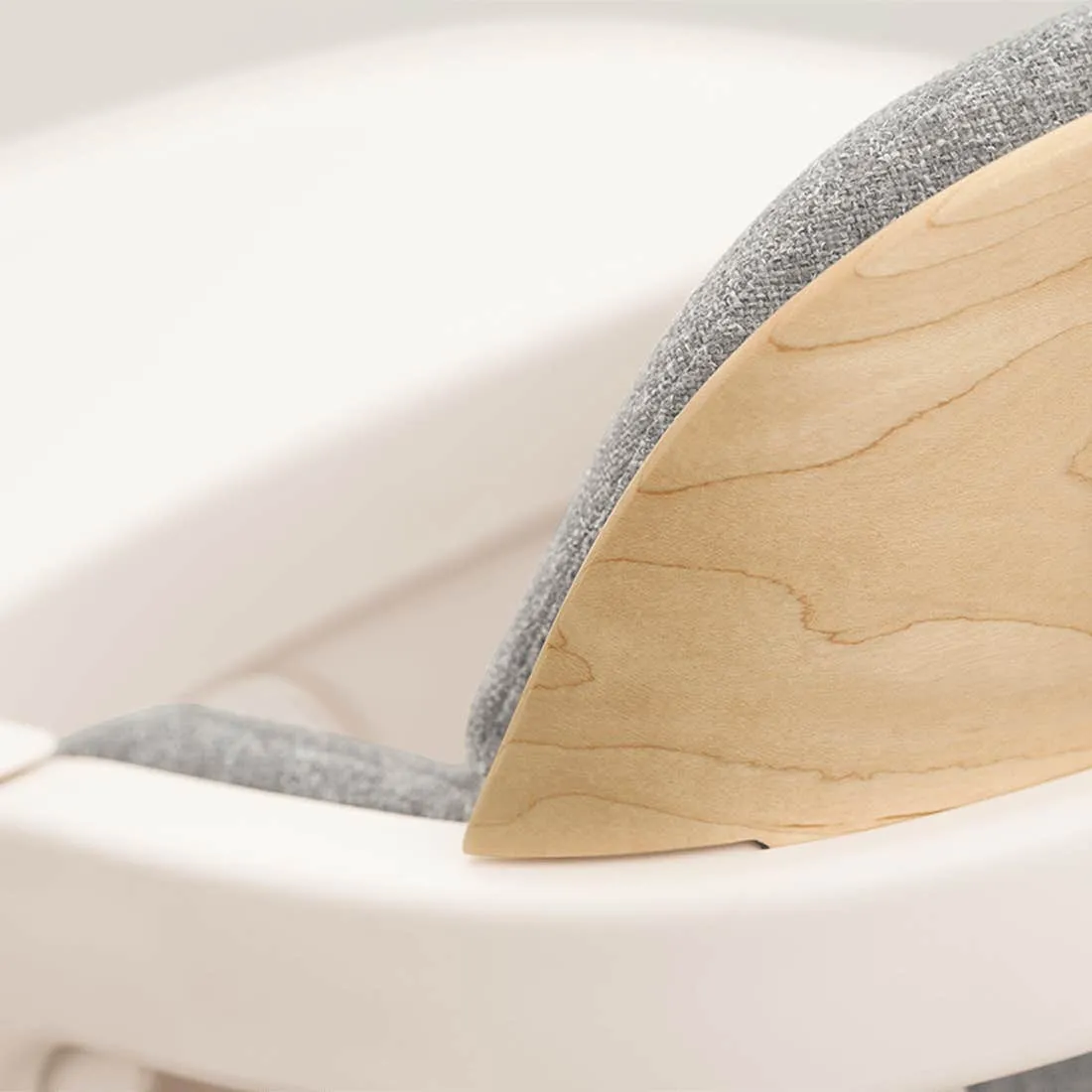 Bryn High Chair by Nuna